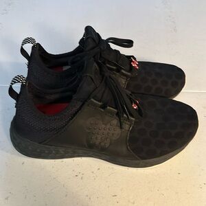 Disney x New Balance Minnie Mouse shoes size 7.5